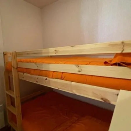 T2 Au Calme, Ideal Famille/amis, Proche Plage, Parking Prive, Terrasse. - Fr-1-379-146 Apartament *